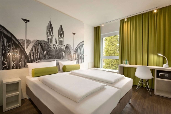 Hotel Super 8 Freiburg (Freiburg im Breisgau)